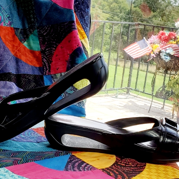 Calvin Klein 11M black Sandal slides - Picture 3 of 5